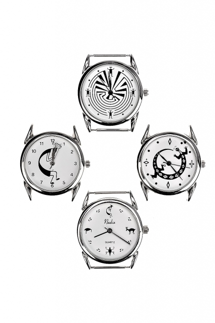 Vier Uhrwerke fr Herrenuhren